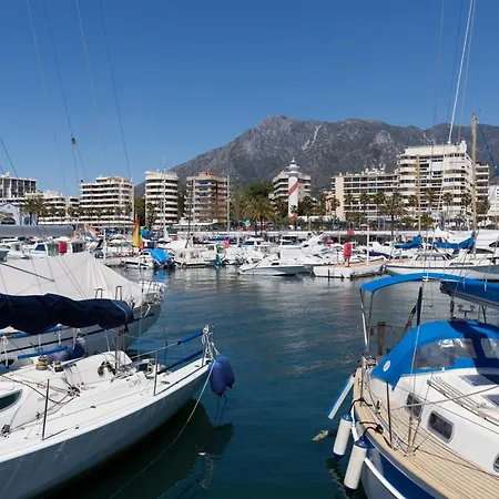 Balmoral Apartment Marbella